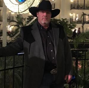 Meet your Posher, Wayne